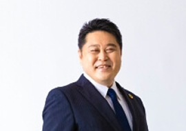 NAGAKENを支えるPRO集団