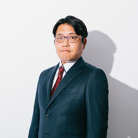 不動産再生事業部 部長 鈴木 康太